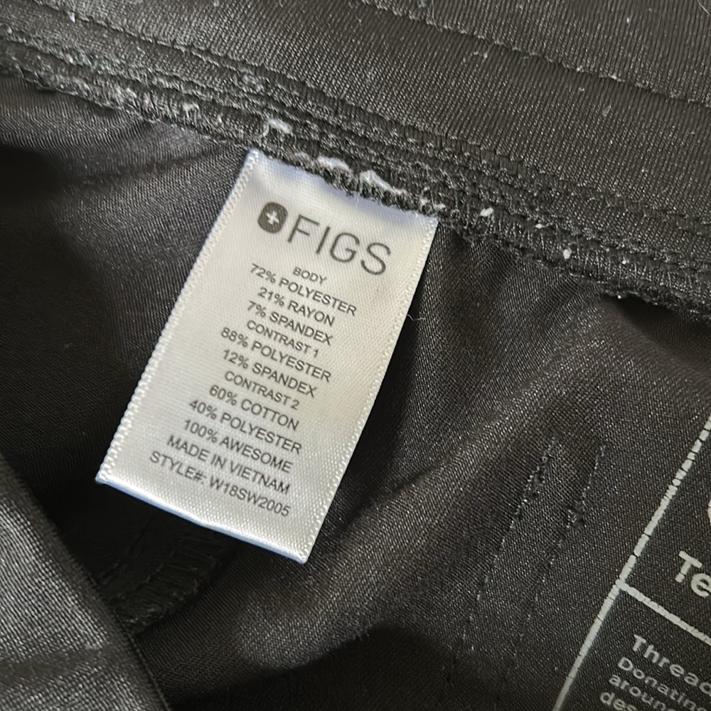 Figs Zamora jogger scrub pants size medium in black - Picture 3 of 4